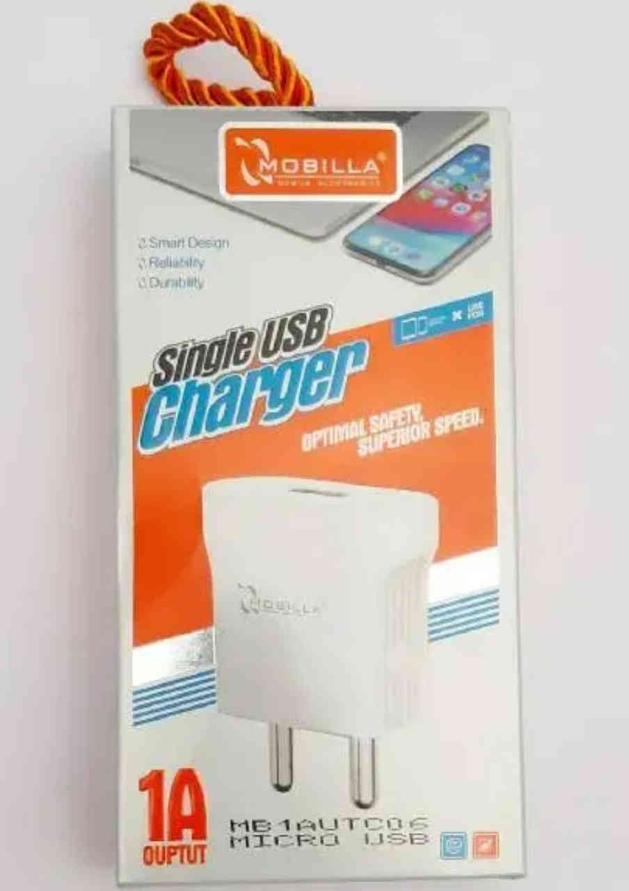 Mobilla MB2ADUTC01 2.1A Dual USB Charger.